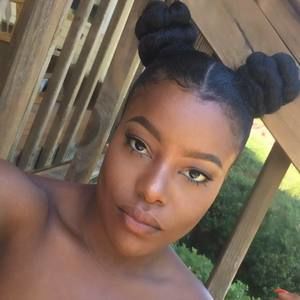 Meet your Posher, Joycelyn